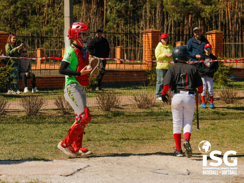As Hardships Continue, Ukraine Baseball Holds First “Schley Cup” - ISG Baseball - Softball