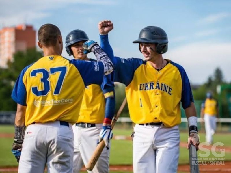 Ukraine Baseball Thrives during War news article